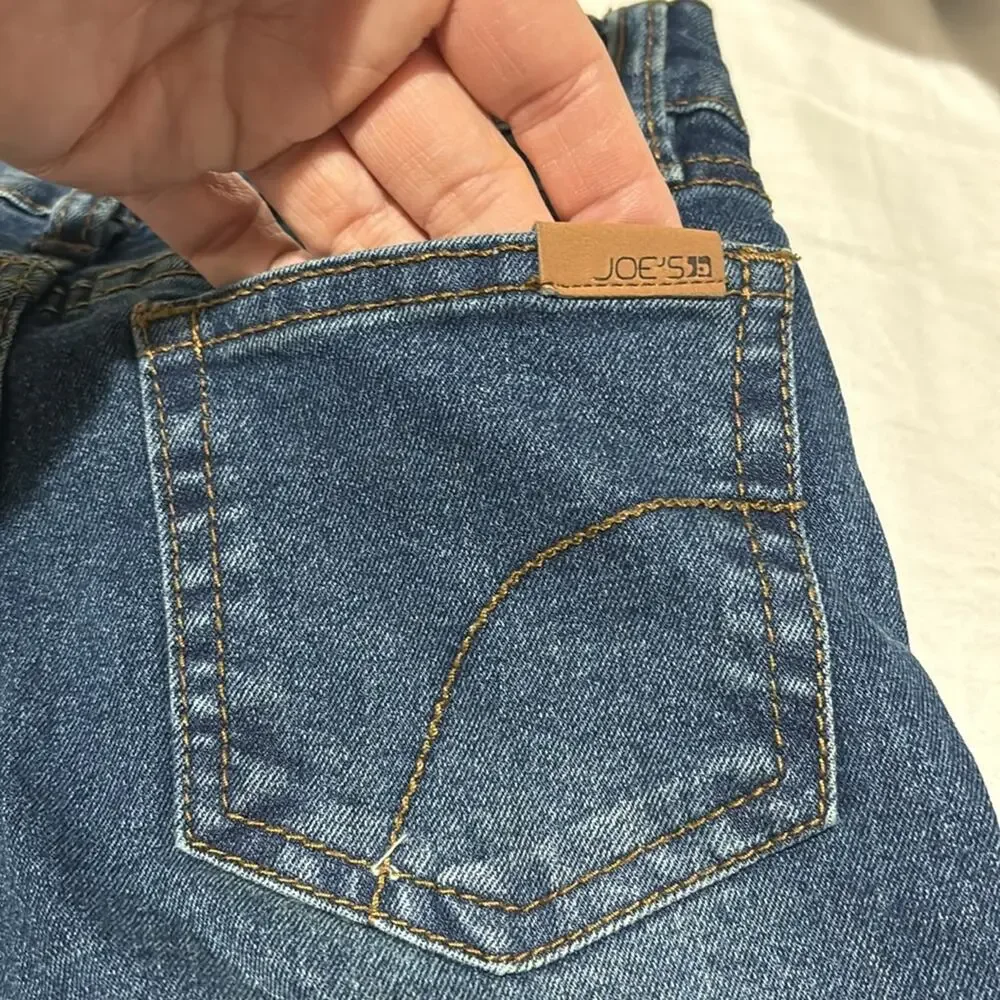 Joe’s Jeans 8 THE TYLER wide leg high rise jeans stretch blue NWT frayed hem
